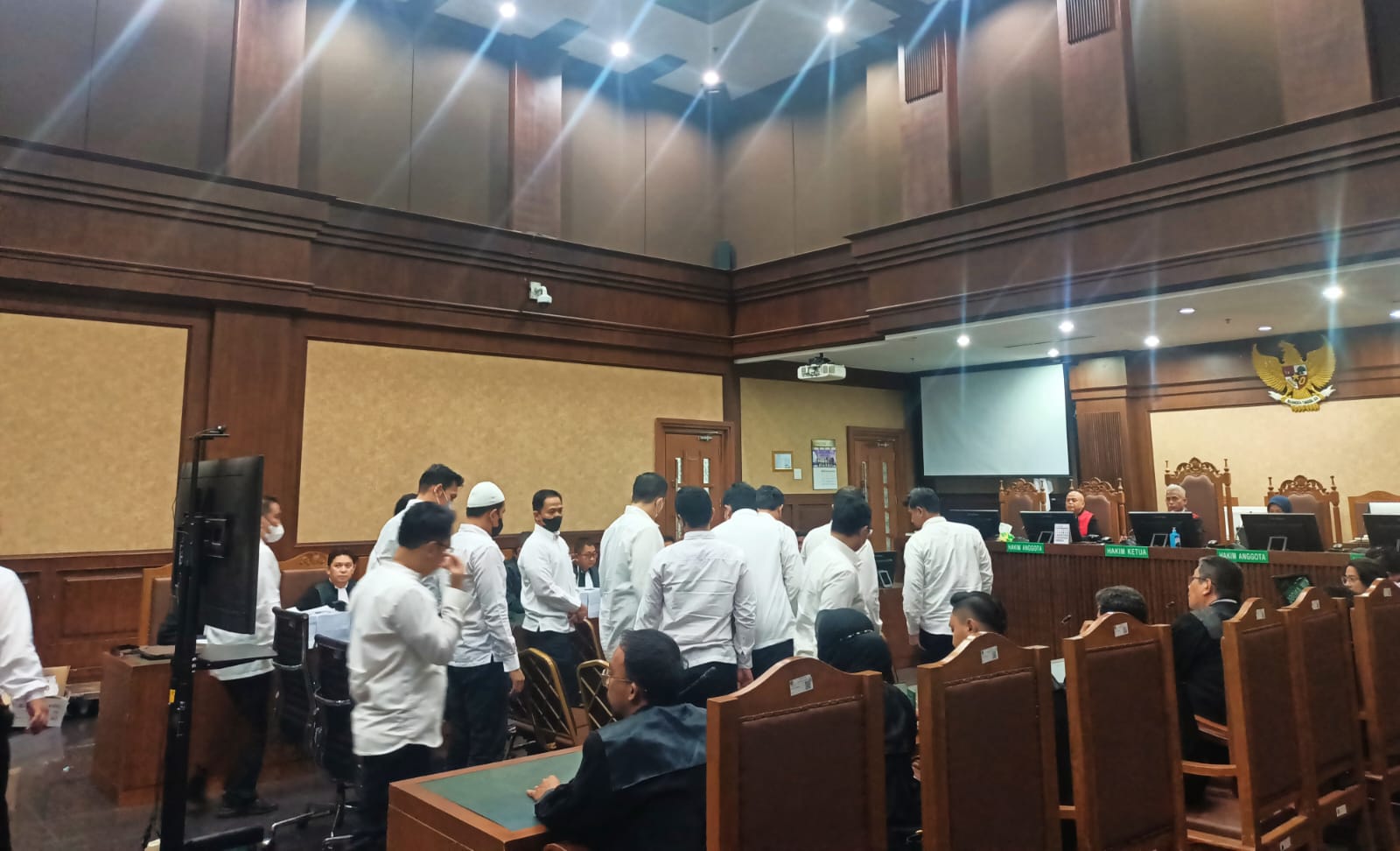 IMG-20241125-WA0036 Pungli Tahanan, 15 Pegawai KPK Dituntut Beragam Bui 1