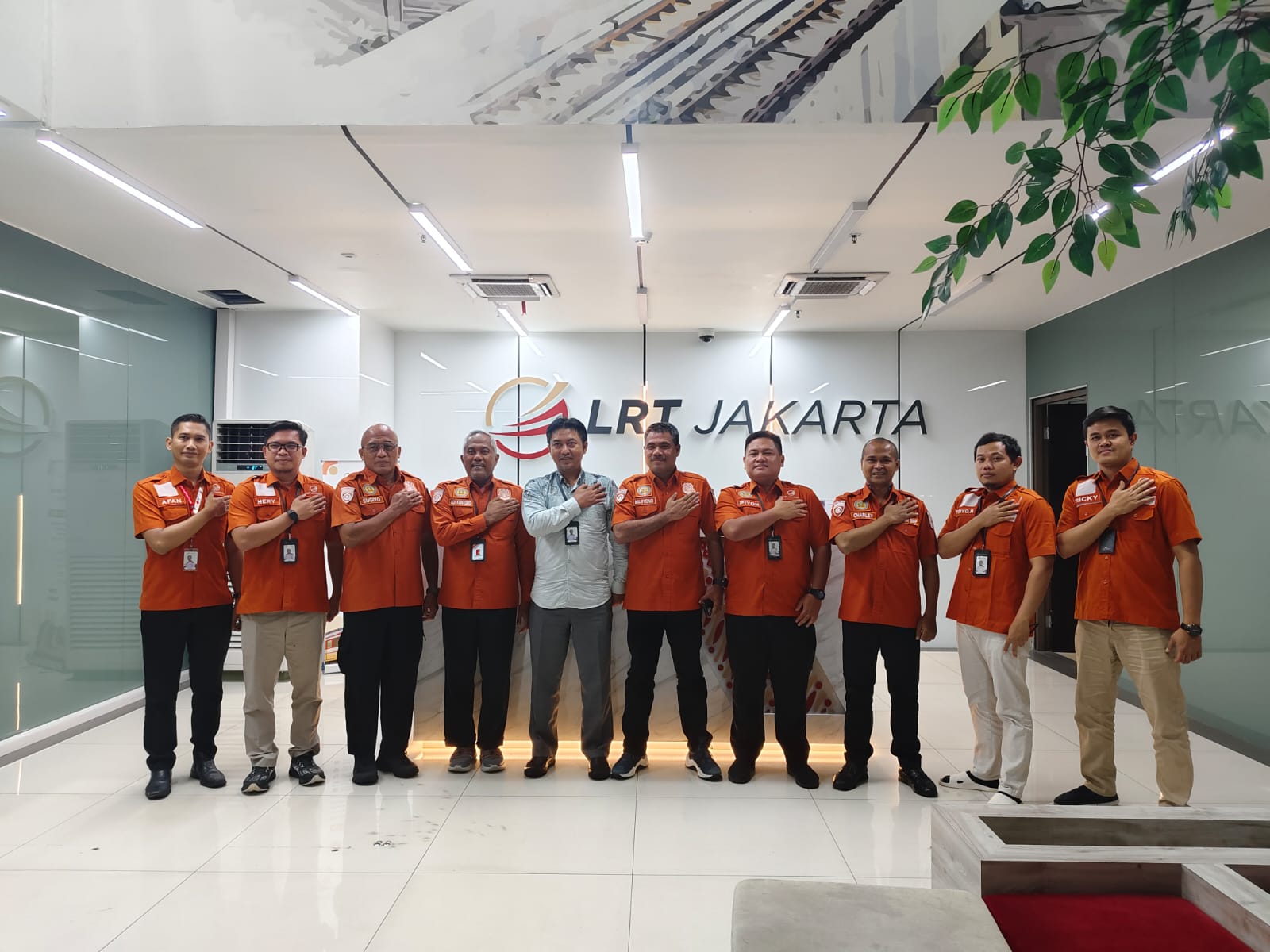 Ditpamobvit Baharkam Polri Lakukan Klarifikasi Cek Keamanan LRT Jakarta 3