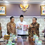 Dipimpin Ketum Firdaus, Pengurus SMSI Pusat Audiensi dengan Mensos 56