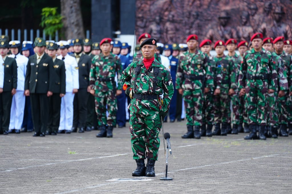 Mabes TNI Gelar Upacara Peringatan Hari Bela Negara Ke-76 2