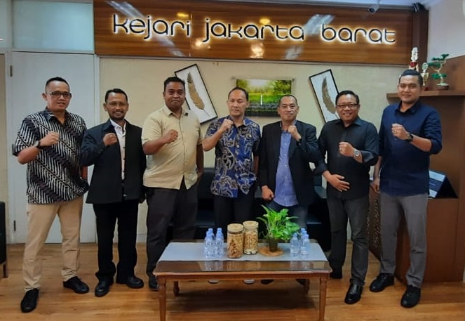 Kejari Jakbar dan PWI Bangun Sinergitas Tingkatkan Kesadaran Hukum 1