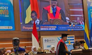 Orasi Ilmiah Profesor Mia Amiati Menjawab Tantangan Kedaulatan Penuntutan 12