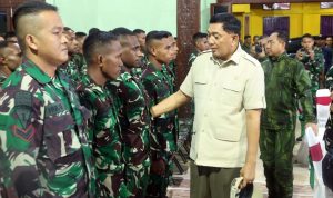 Panglima TNI dan Menhan Rayakan Malam Pergantian Tahun Bersama Ribuan Prajurit di Papua 8