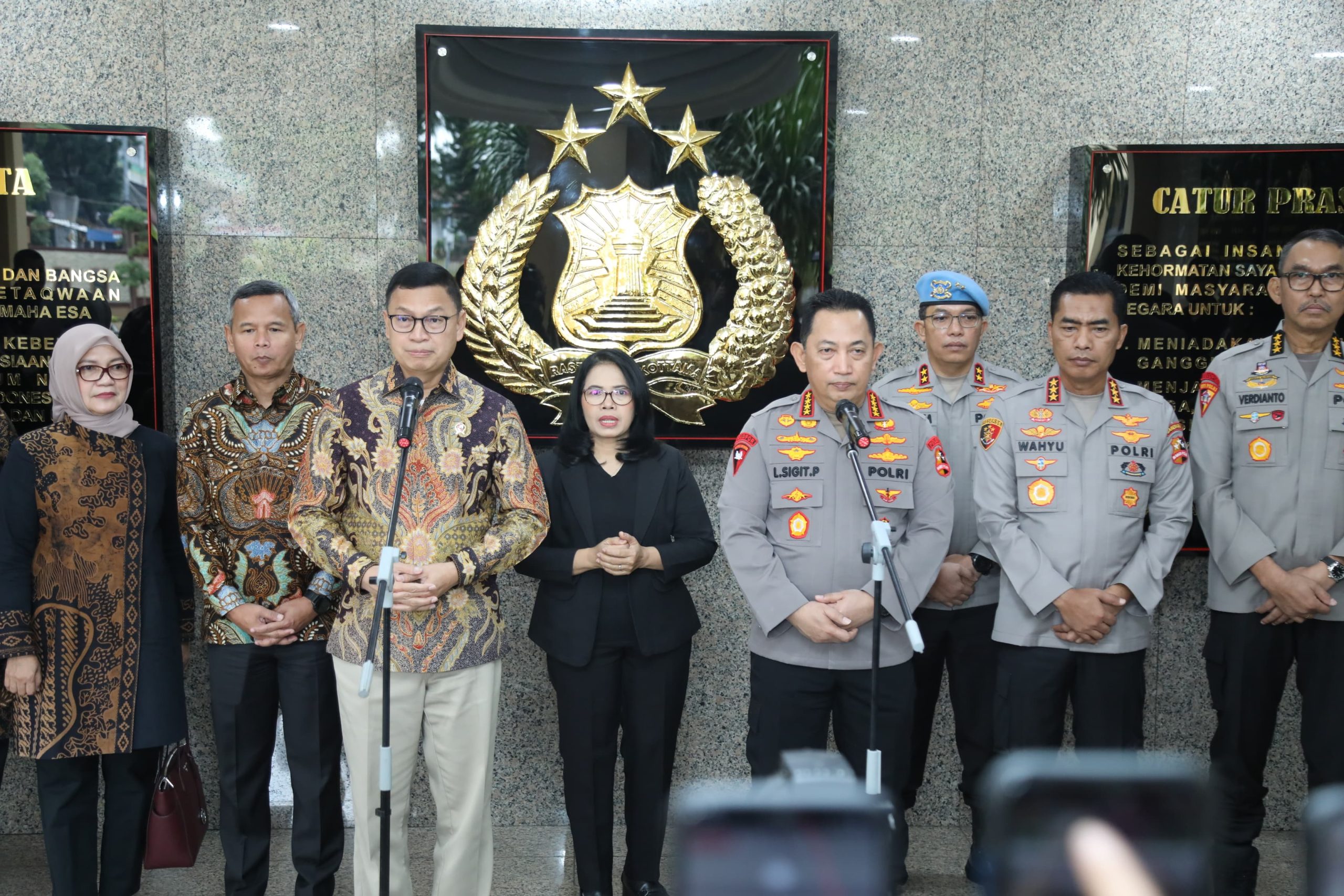 Kapolri dan Kepala BPOM Sinergi Penindakan Mafia 1