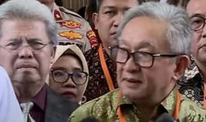 Maqdir Ismail: Kita Hormati KPK 13