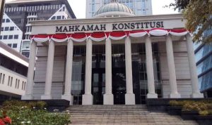 Kado Tahun Baru MK, Ambang Batas Dihapus 11