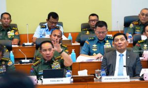 Bahas Hibah Patrol Boat dari Jepang, Panglima TNI Dampingi Menhan Rapat dengan Komisi I DPR 12