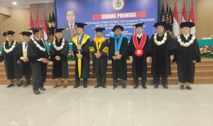 Brigjen Pol Urip Widodo Raih Gelar Doktor dengan Disertasi Berjudul "Democratic Policing Virtual" 12