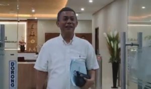 Mantan Ketua DPRD DKI Jakarta Penuhi Panggilan Polisi 10