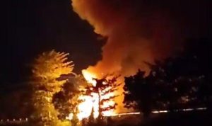 Truk NPS Satgas Pamtas Yonif 509/BY Terbakar di Tol Surabaya-Gempol, Satu Prajurit Meninggal 14