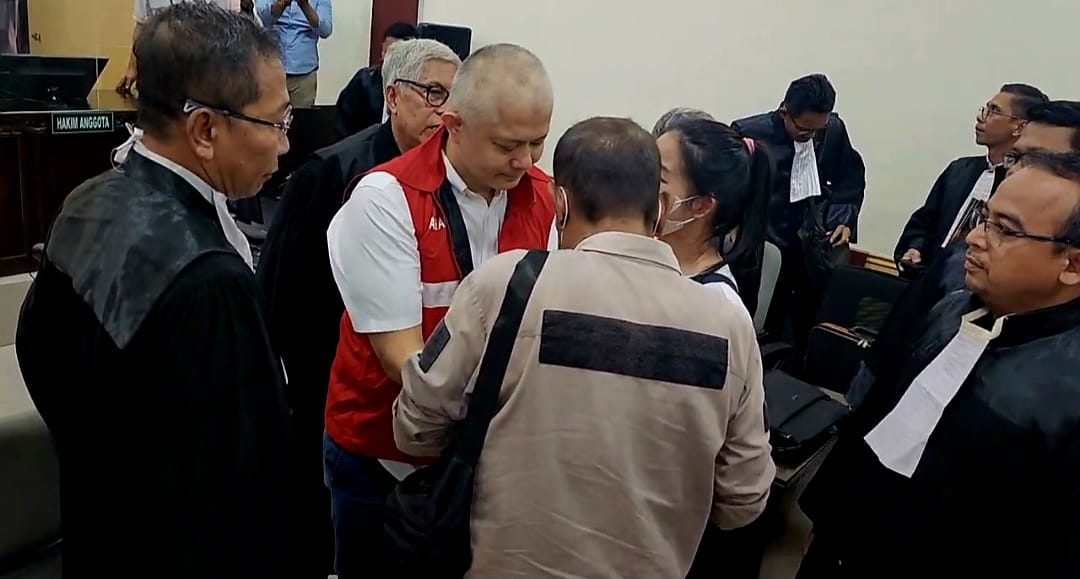 Didakwa Pemalsuan Surat, Charlie Chandra Didukung Sejumlah Aktivis Melawan Oligarki 1