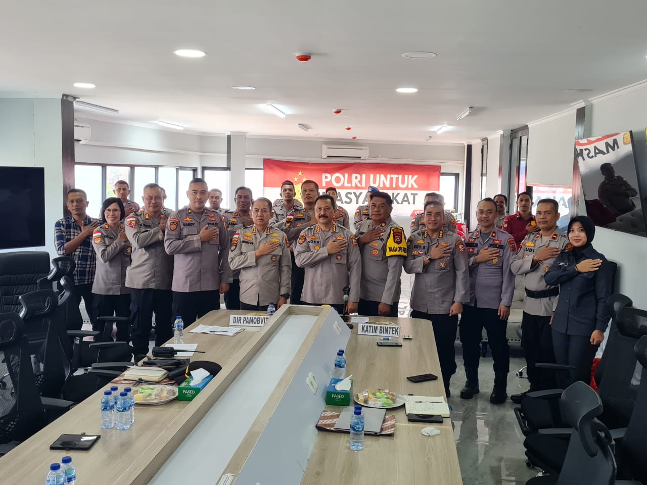 Polri Perkuat Pengamanan Pariwisata di Labuan Bajo 1 Polri Perkuat Pengamanan Pariwisata di Labuan Bajo 2
