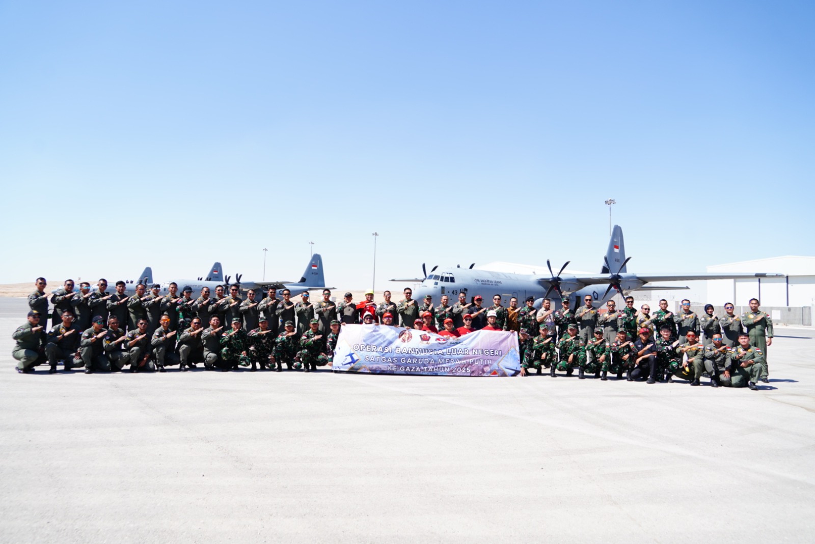 Panglima TNI Kirim Pasukan Terpilih Bantu Penyaluran Makanan di Tengah Gempuran Rudal Israel 1