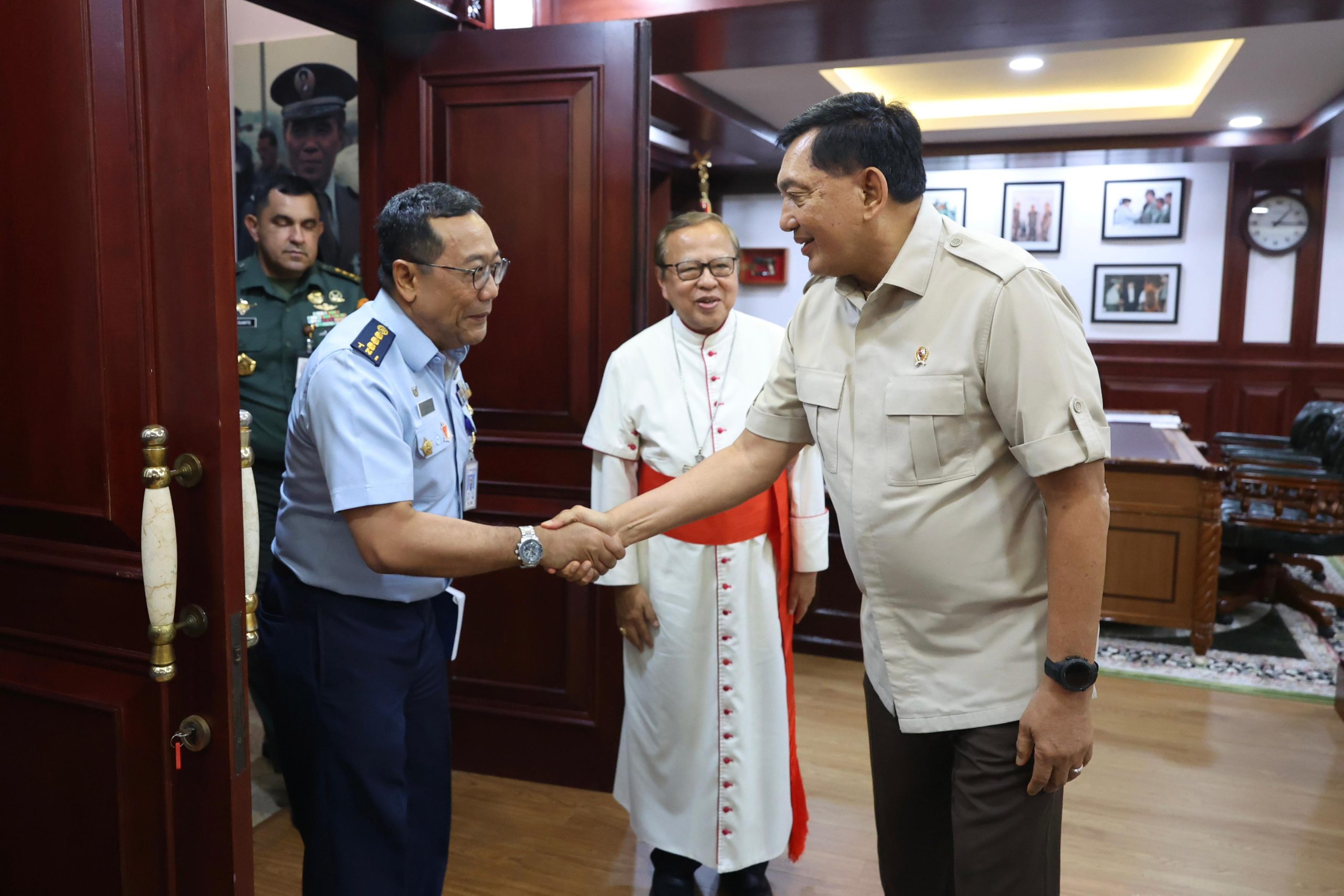 Menhan Terima Kunjungan Uskup Agung Jakarta, Perkuat Persatuan Bangsa 1