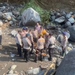 Tim K9 SAR Ditpolsatwa Baharkam Polri Diterjunkan Bantu Pencarian Korban Bencana Alam di NTT 29