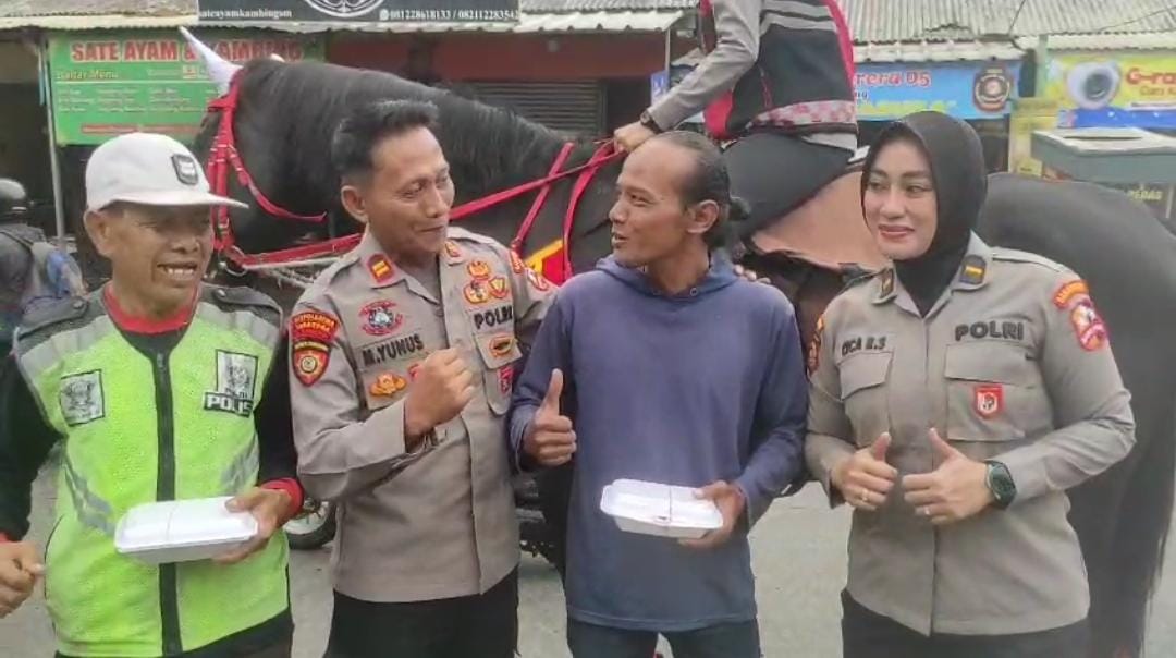 Korsabhara Baharkam Polri Berbagi Berkah di Hari Jumat 2