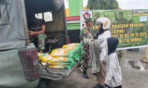 Kodim 1710/Mimika Bekerjasama dengan Perum Bulog Jual Beras SPHP untuk Warga Mimika 4