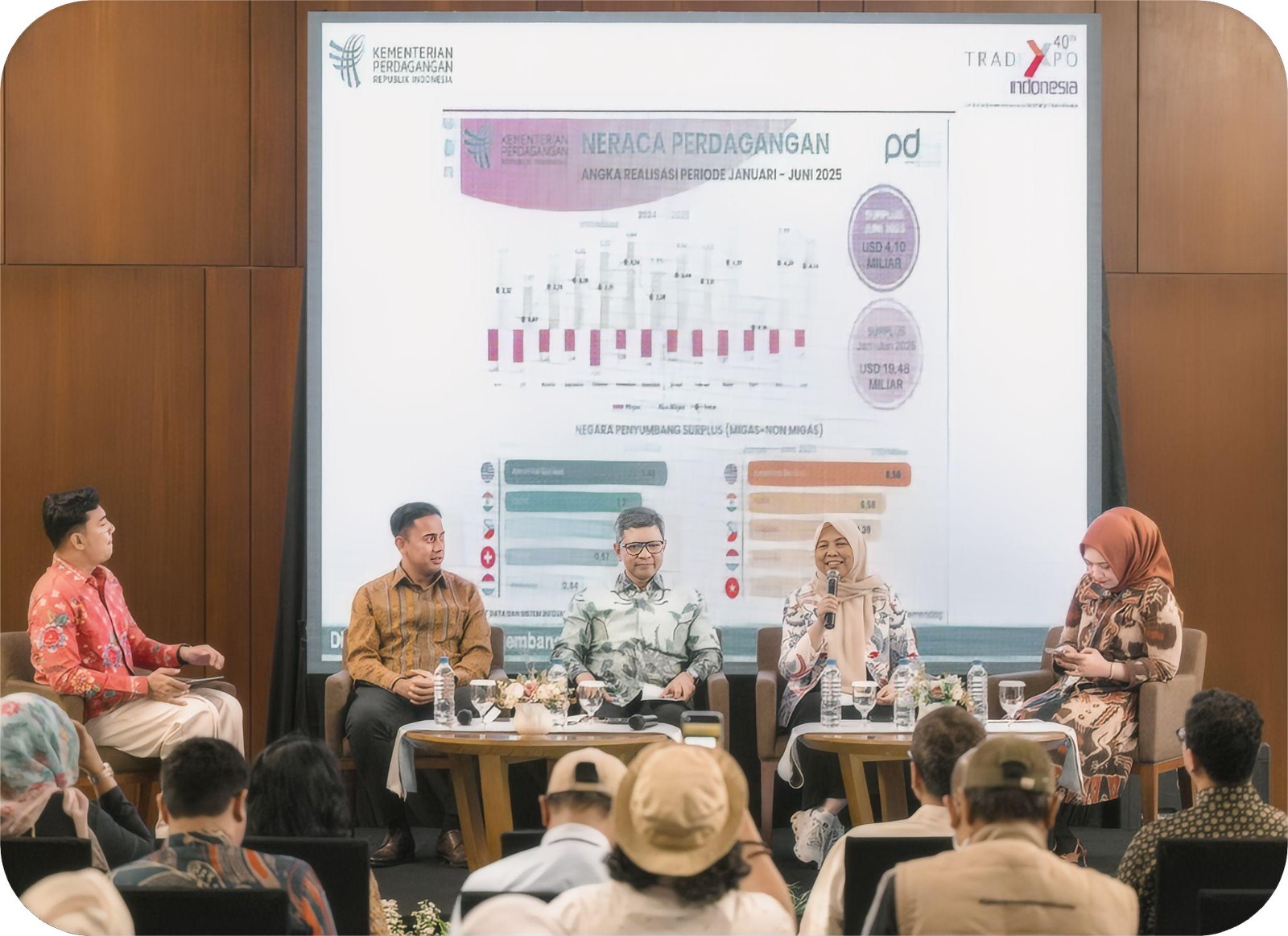 IMG-20251006-WA0019 Ribuan Buyer Luar Negeri Sudah Mendaftar, Kemendag Ajak Pelaku Usaha Gabung dalam TEI 1