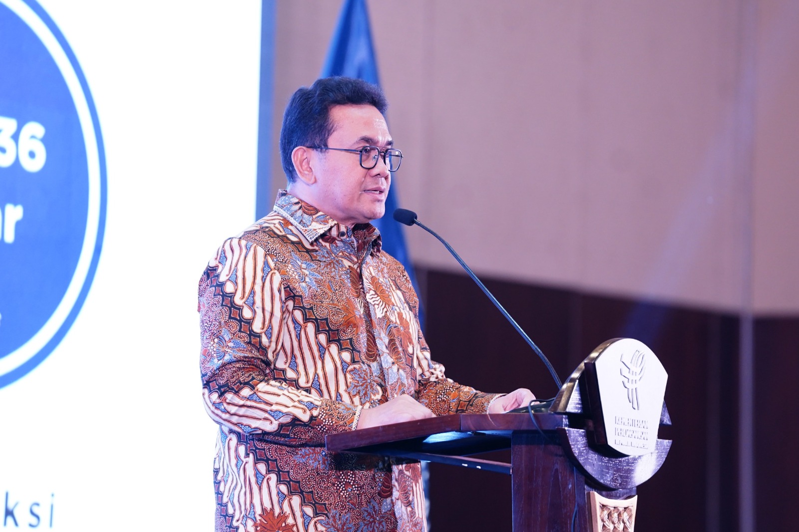 IMG-20251020-WA0019 TEI ke-40 Resmi Ditutup, Mendag Busan: Transaksi Lewati Target, Capai Rp376,20 Triliun 1