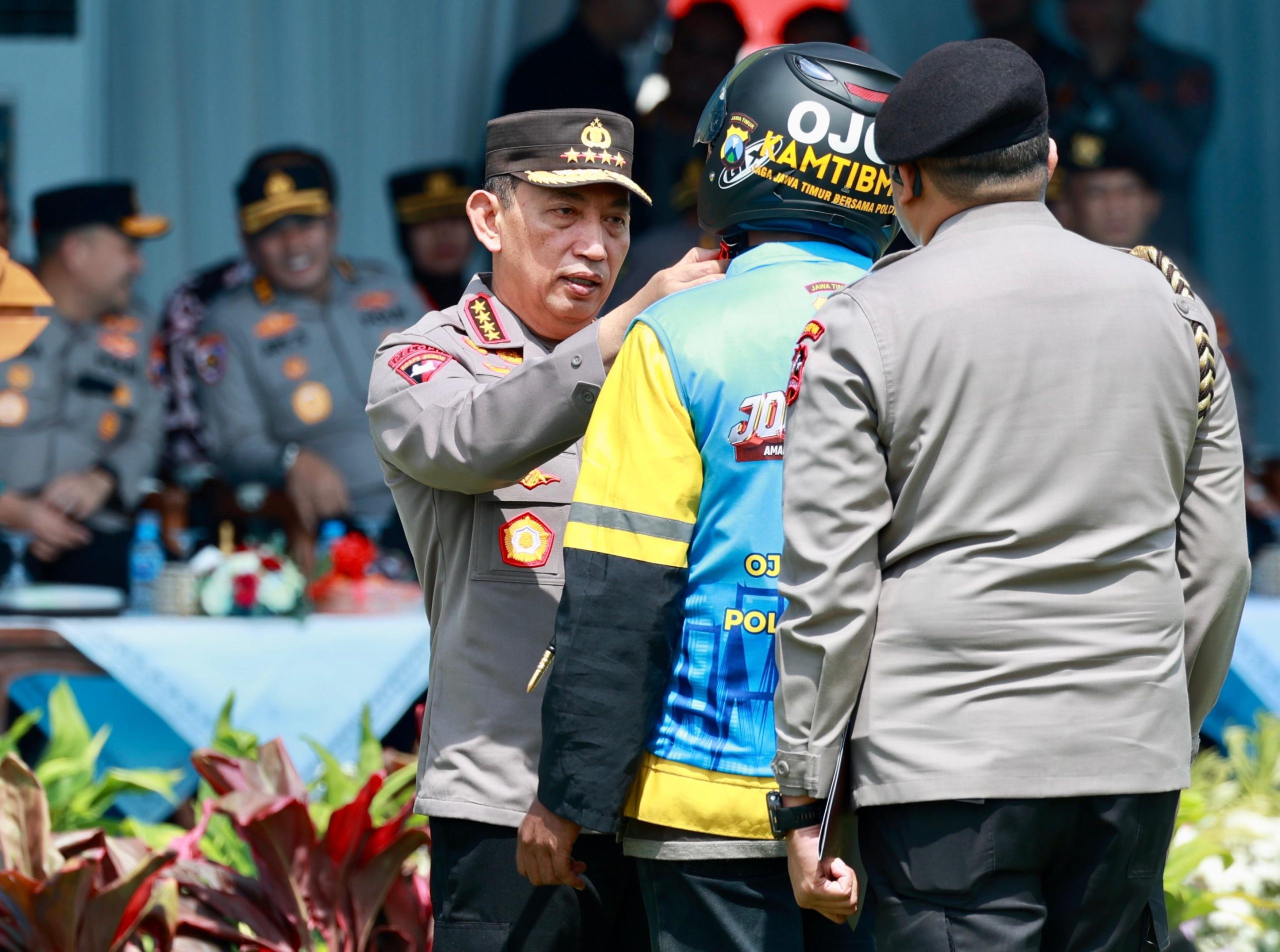 Kapolri Pimpin Apel Ojol Kamtibmas “Jogo Jatim” Bersama Polda Jawa Timur di Malang 1