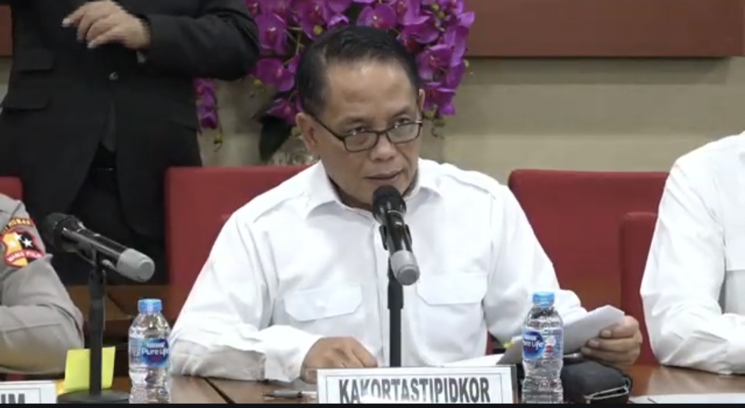 Jadi Tersangka Korupsi, Halim Kalla Dicegah ke Luar Negeri 1