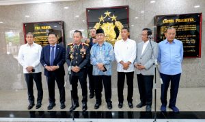 Kapolri: Polri Terbuka dan Terima Evaluasi 11