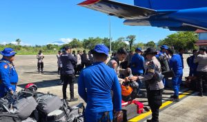 Pesawat CN 295 Kirim Bantuan Logistik dan Tim SAR ke Wilayah Bencana Aceh dan Sumatera Barat 12