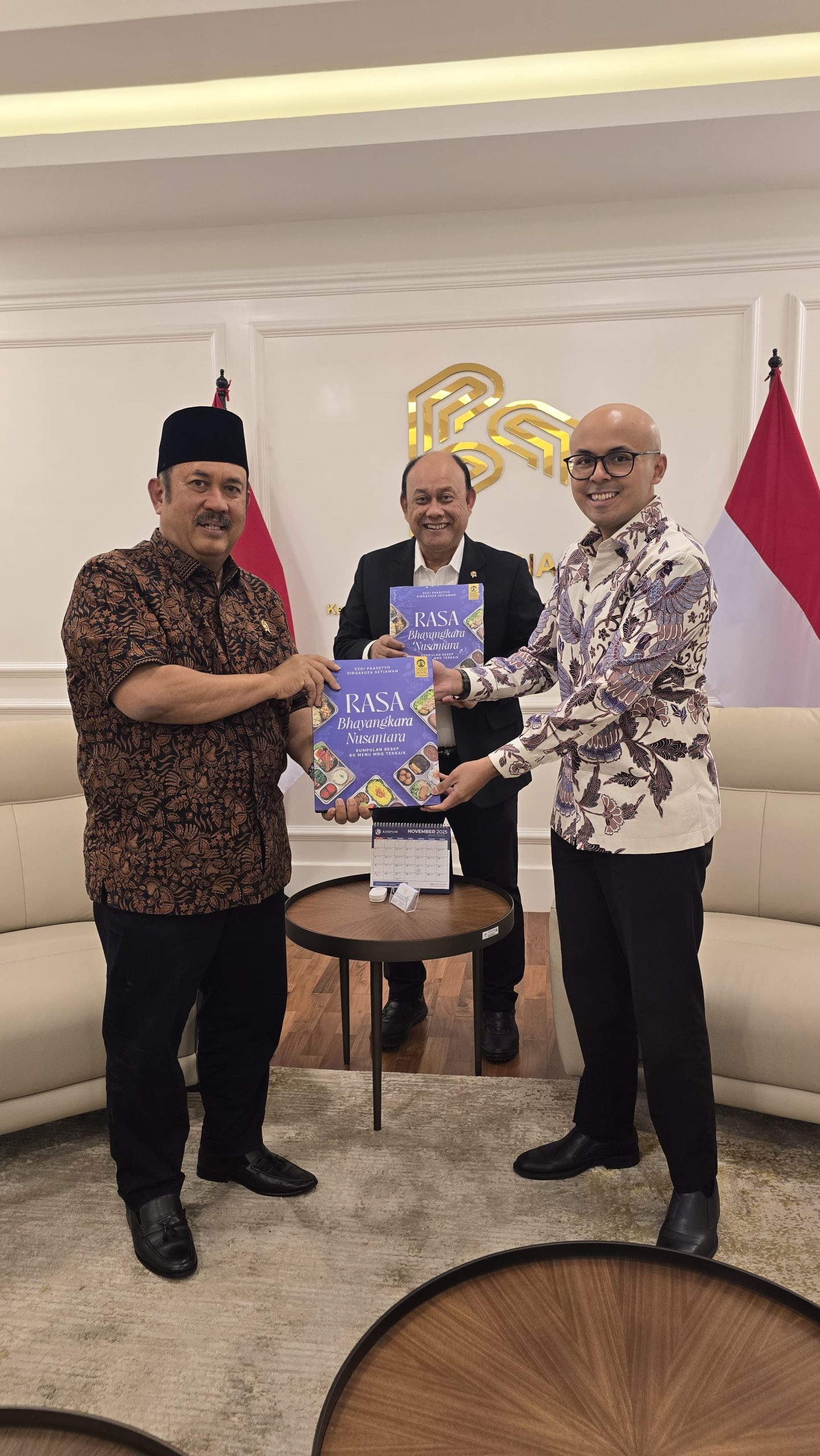 Buku Rasa Bhayangkara Nusantara Rujukan Diversifikasi Pangan untuk Program MBG 1