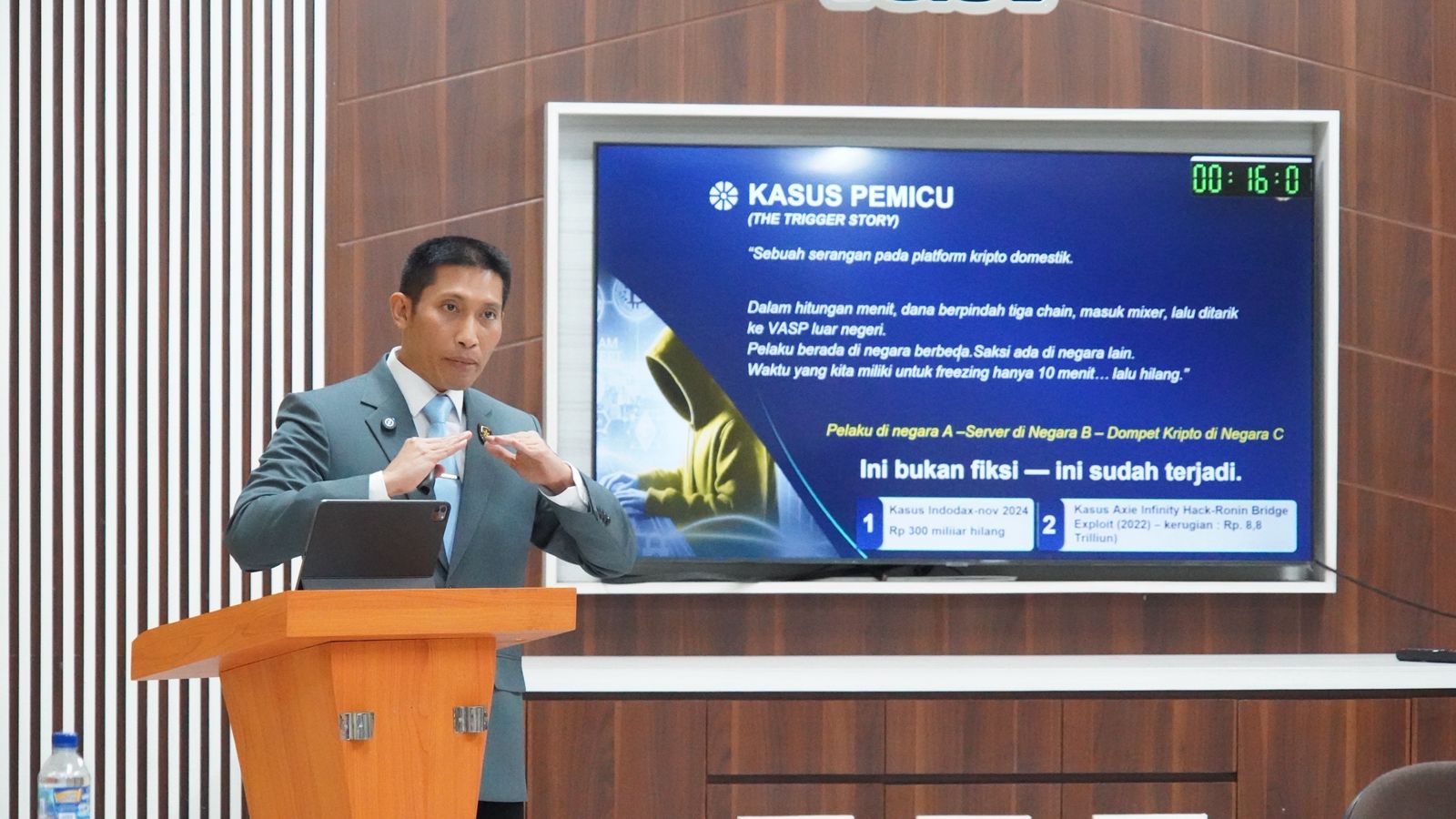 IMG-20251219-WA0006 Ini 10 Strategi Atasi Dampak Negatif Blockchain dari Kombes Arsal Sahban 1
