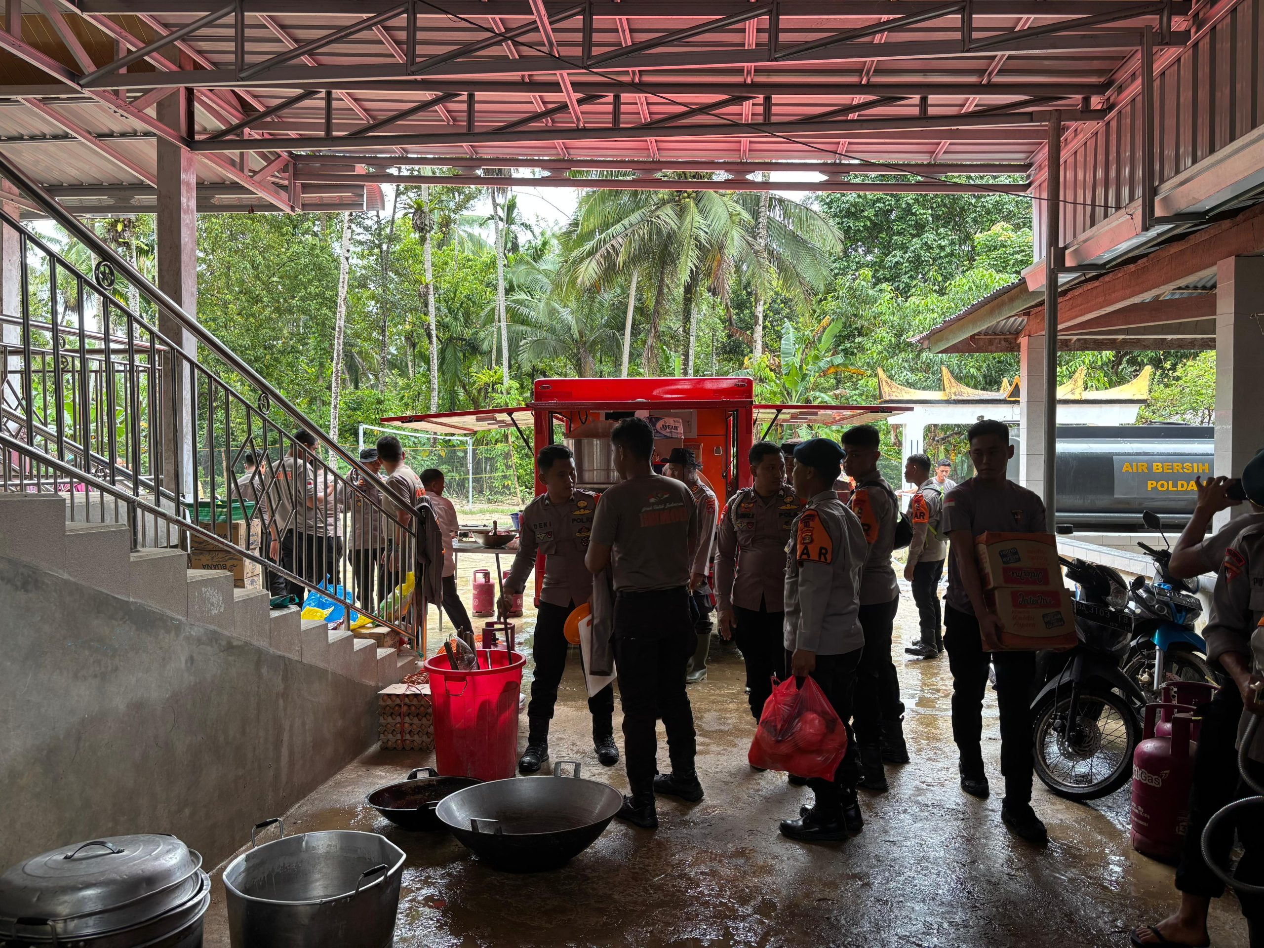 Pemulihan Bencana di Padang Pariaman Dilakukan Menyeluruh dan Bertahap 1 Pemulihan Bencana di Padang Pariaman Dilakukan Menyeluruh dan Bertahap 2