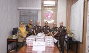 Penyidik Pidsus Kejati Sumut Terima Pengembalian Kerugian Negara Perkara Korupsi Kasus KSPN Danau Toba 10