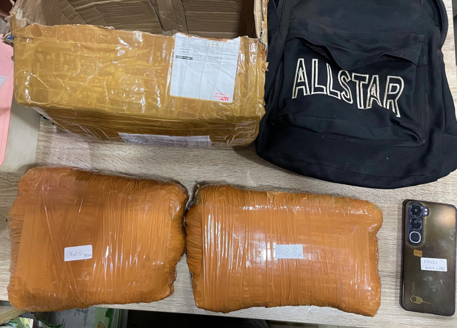 Polisi Gagalkan Peredaran Dua Kilogram Ganja di Depok, Satu Tersangka Dicokok 1