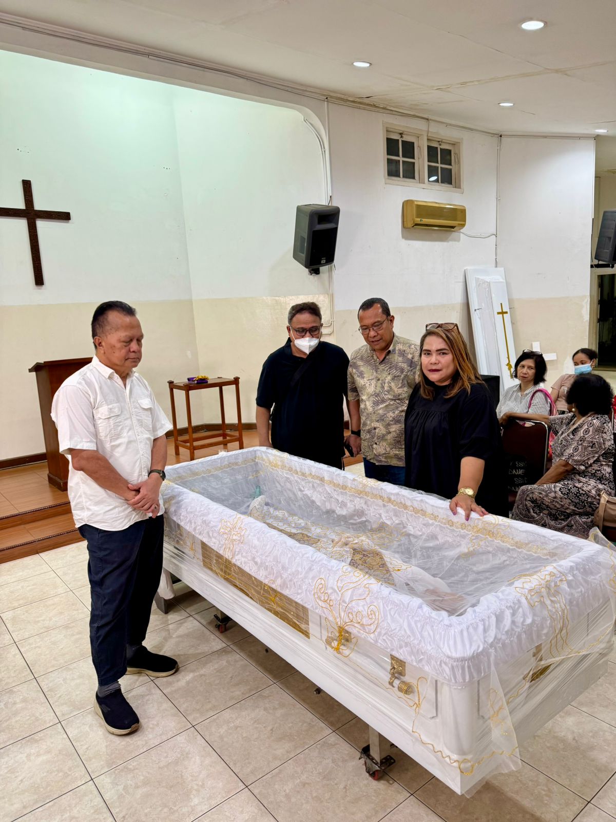 Willy Tuapattinaya Meninggal Dunia 1