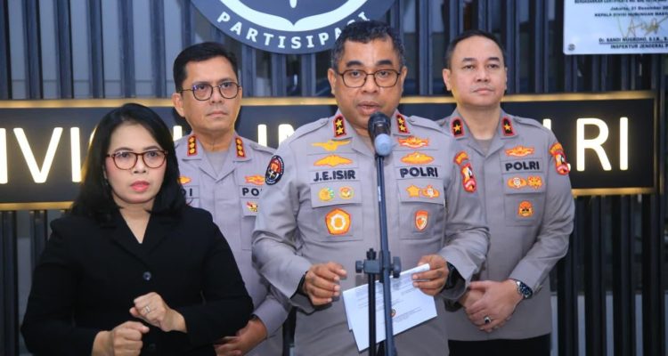Bareskrim Polri Bekerjasama dengan FBI Bongkar Sindikat Phising Lintas Negara 3