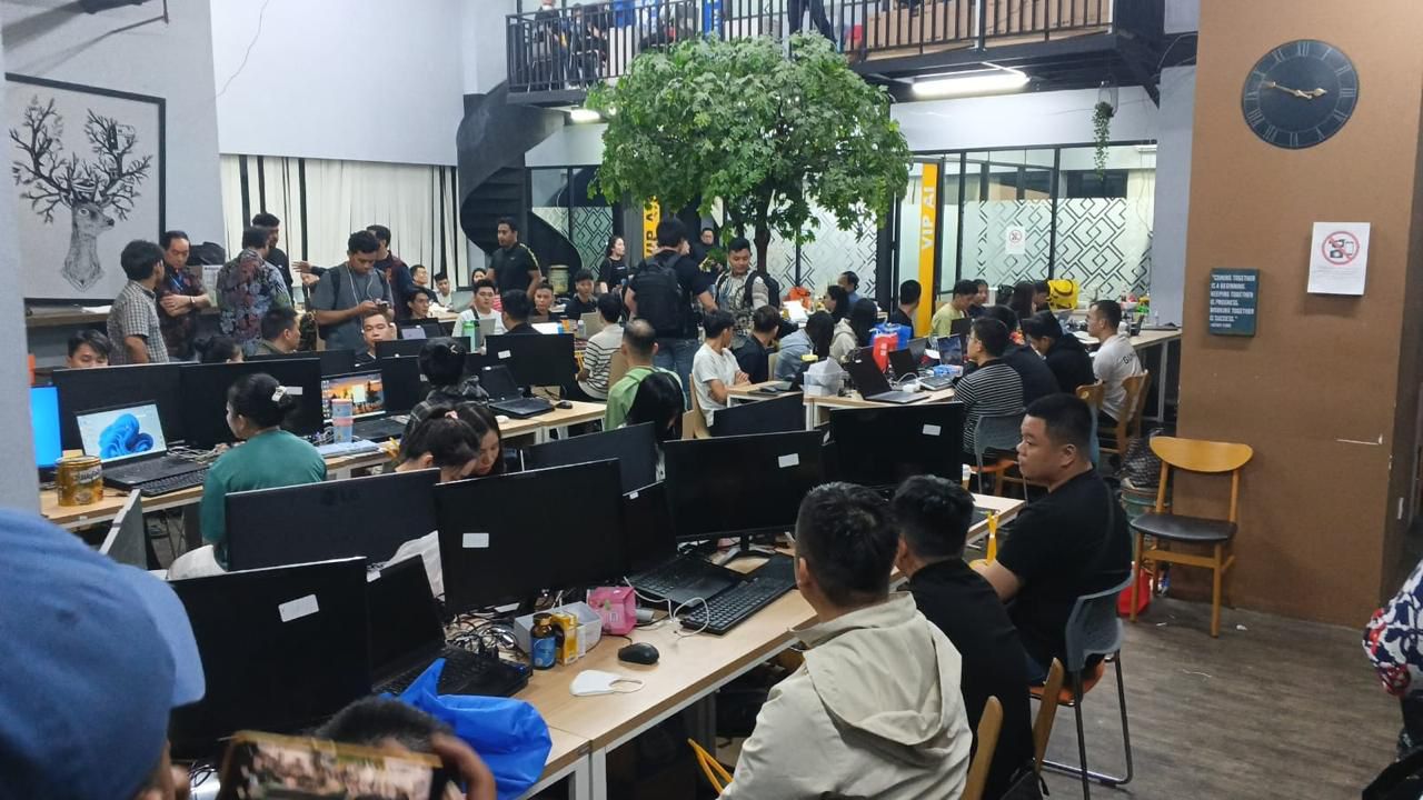 Polri Tegaskan Komitmen Berantas Judi Online, Jangan Sampai Indonesia Jadi Tempat Bandar dan Scam Internasional 1 Polri Tegaskan Komitmen Berantas Judi Online, Jangan Sampai Indonesia Jadi Tempat Bandar dan Scam Internasional 2