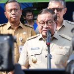 Munjirin Dampingi Pramono Anung Tinjau Pengolahan Sampah Jadi Pupuk Organik di Kramatjati 21