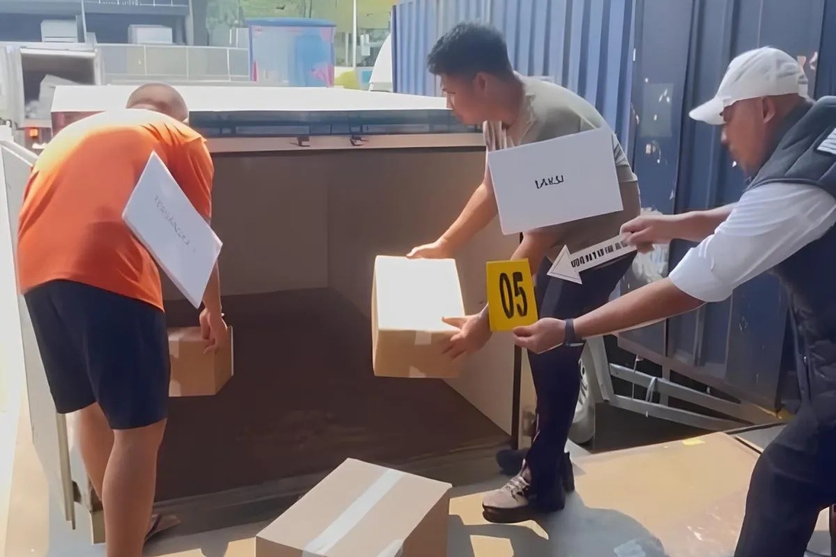 Polisi Bongkar Sindikat Pencurian Tas Lululemon di Kargo Bandara Soetta 1 Polisi Bongkar Sindikat Pencurian Tas Lululemon di Kargo Bandara Soetta 2