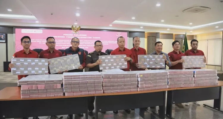 Kejati Kaltim Kembalikan Lagi Uang Korupsi Tambang Rp57,4 Miliar ke Negara 4