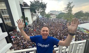 IMG-20260524-WA0041 Rayakan Kemenangan Persib, Bobotoh Tumpah Ruah di Jalanan Bandung 2