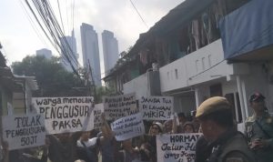 Penggusuran Paksa tanpa Kompensasi di Pejompongan, Walikota Lakukan Kejahatan Kemanusiaan 2
