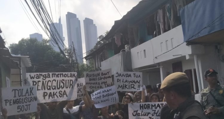 Penggusuran Paksa tanpa Kompensasi di Pejompongan, Walikota Lakukan Kejahatan Kemanusiaan 1