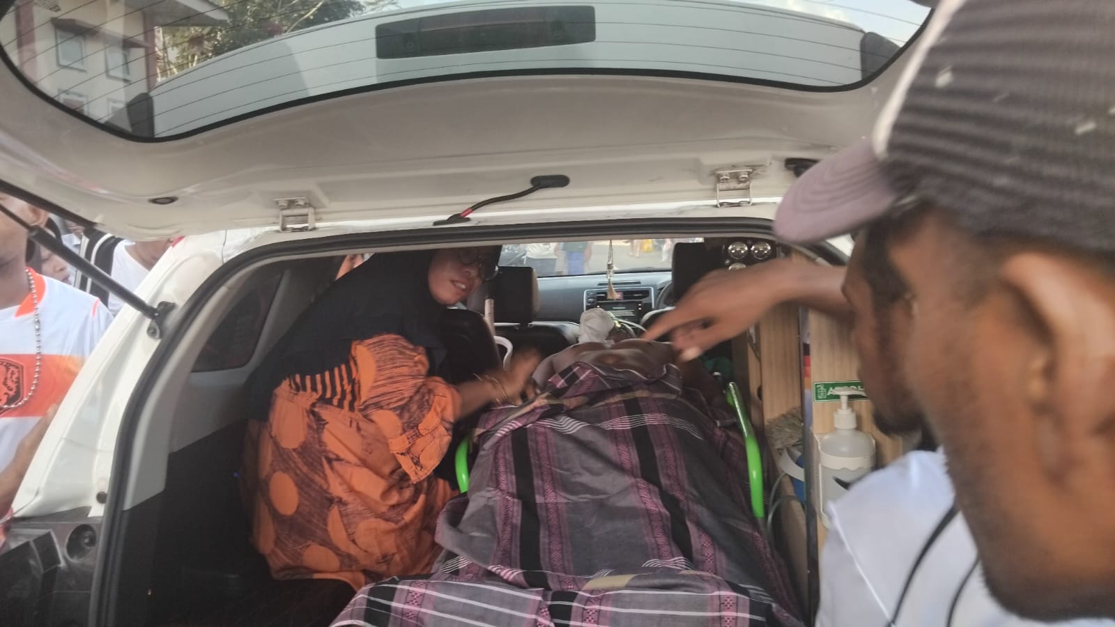 Selamatkan Anak Tenggelam, Anggota Polda Maluku Gugur dalam Aksi Kemanusiaan 1