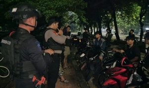 Patroli Brimob Amankan 8 Motor Diduga untuk Balap Liar di Duren Sawit 2