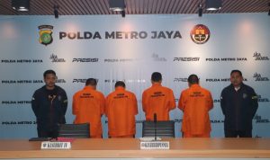 IMG-20260701-WA0004 Polda Metro Jaya Ungkap Sindikat Judi Online 1XBET, Empat Tersangka Dicokok 2