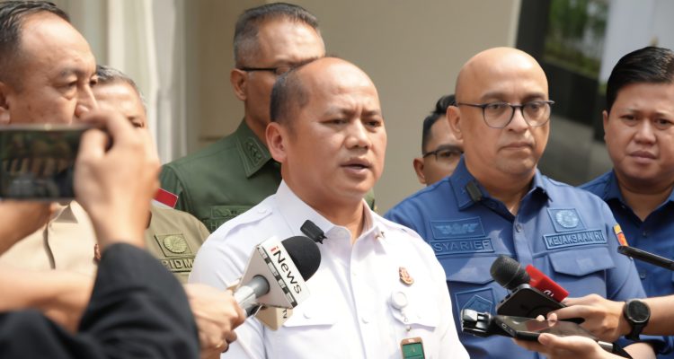 Bersekongkol dengan Eks Wakil Kepala BGN Jual Ompreng, Karo Hukum dan Humas BGN Ditetapkan Jaksa jadi Tersangka 3