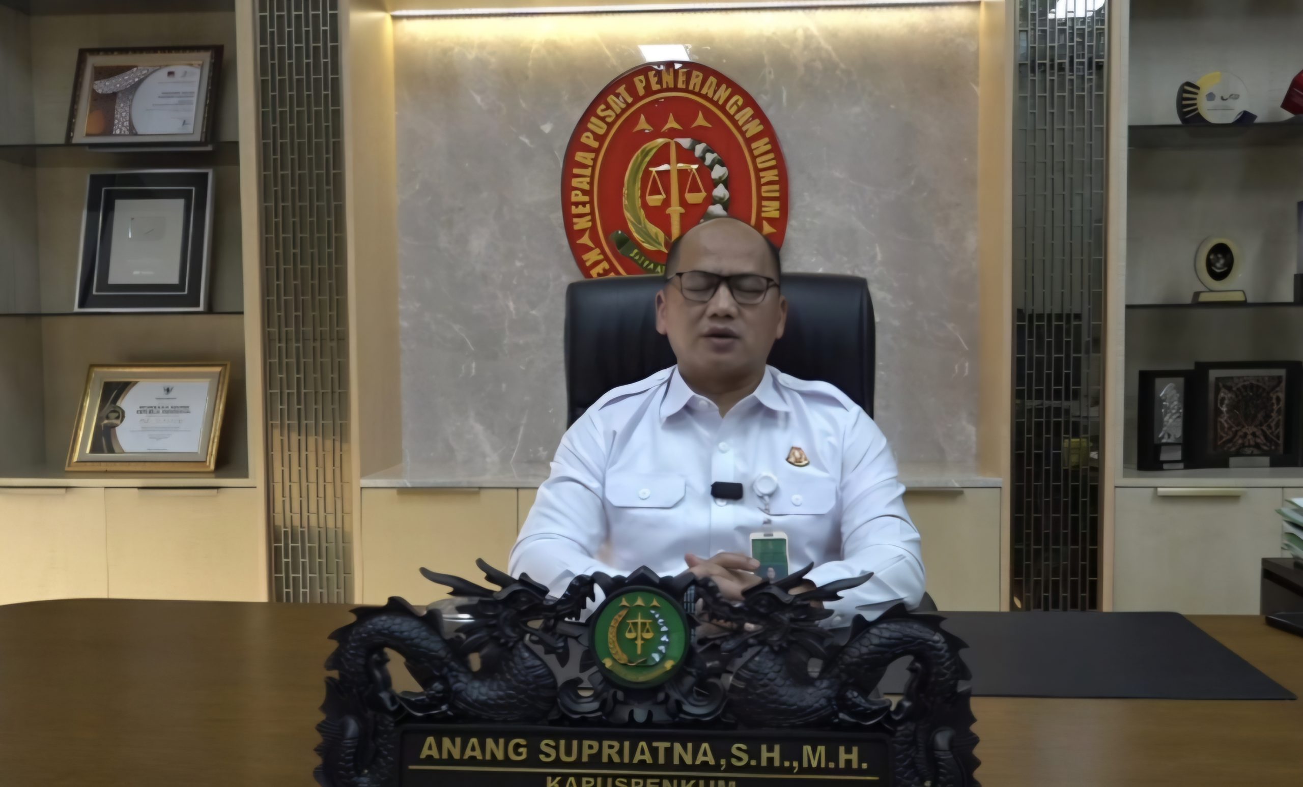 Screenshot_20260709_185612_WhatsApp Tunggu Hasil Penyidikan Kepolisian, Kejagung Himbau Publik Tak Membangun Kesimpulan dan Opini dari Media 1