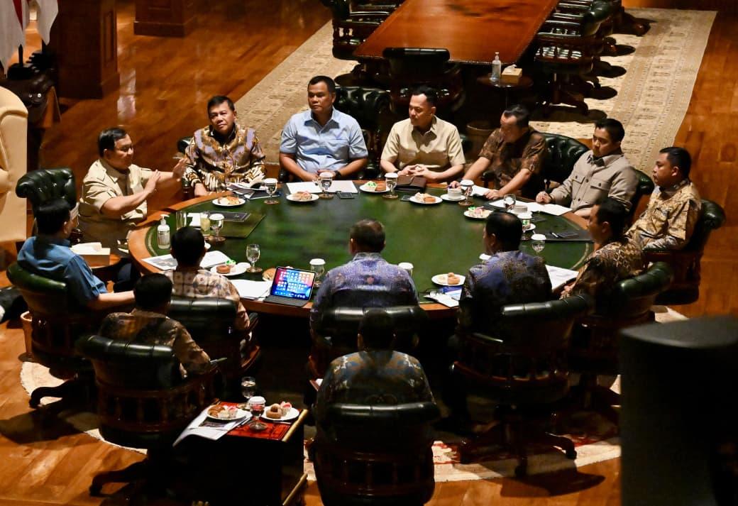 0834WhatsApp_Image_2026-08-24_at_05.54.18 Prabowo Minta Izin Korporasi Pelaku Karhutla Dicabut 1