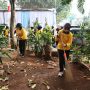 Sambut Hari Jadi Ke-78, Polwan Polda Metro Jaya Gelar Aksi Bersih-Bersih 16