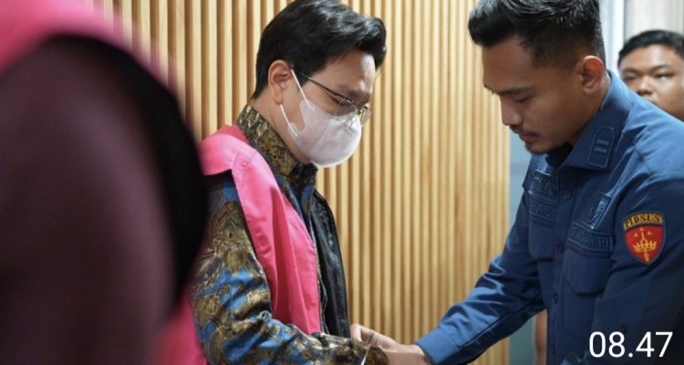 Korupsi KPR Fiktif Rugikan Negara Rp237 miliar, Kejari Karawang Tetapkan 4 Tersangka 4