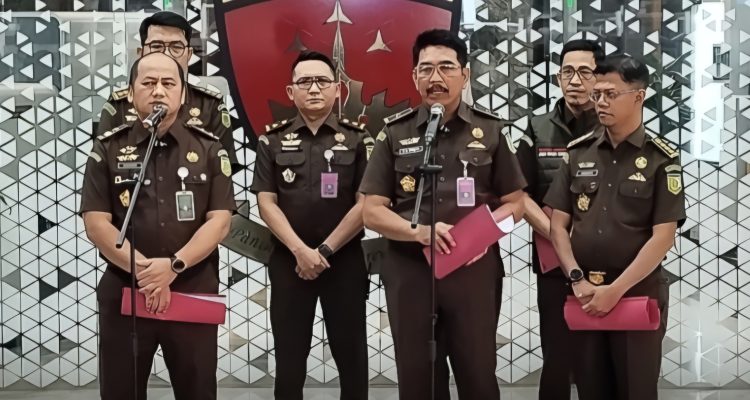 Berbekal Hasil Pemeriksaan Ratusan Saksi, Kejagung Tetapkan PT Toba Pulp Lestari Tersangka Korporasi 1